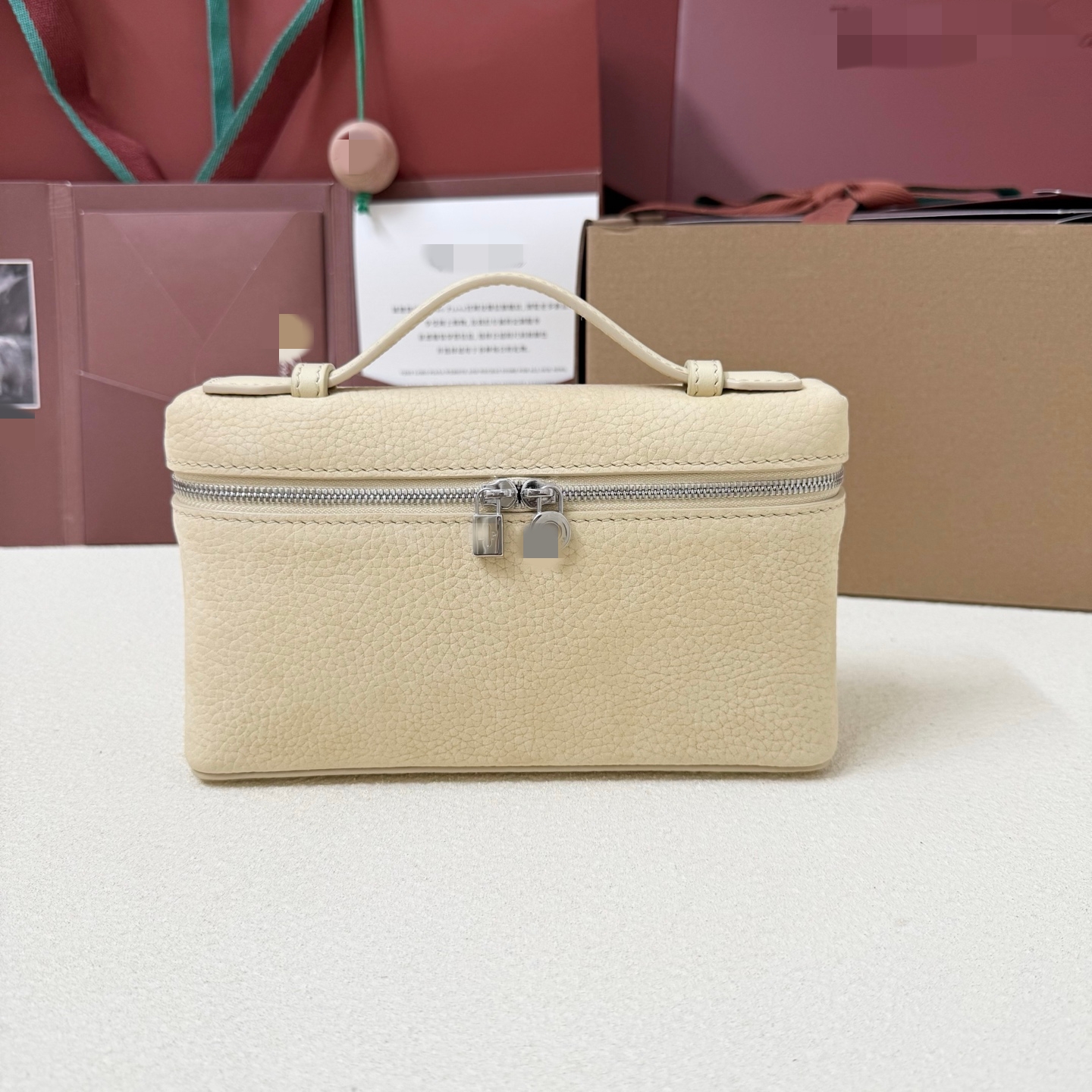 LP19 蛋糕黄磨砂皮 饭盒包